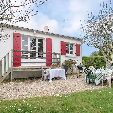 Maison De A 2 Pas De La Du Portmain *