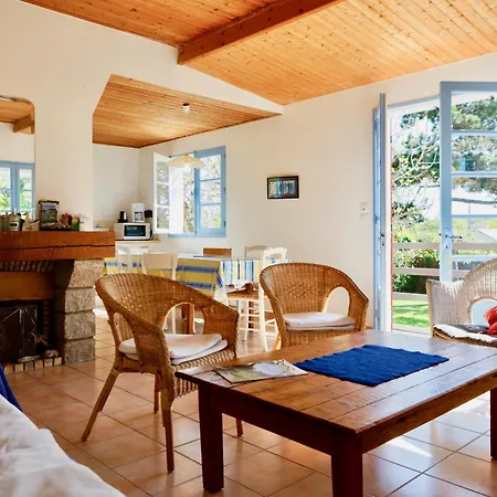 Maison De A 2 Pas De La Du Portmain Pornic